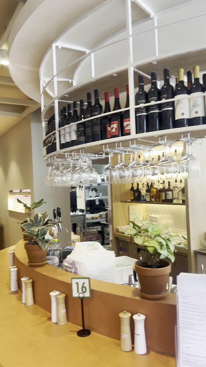 Vibe, Gico Eatery