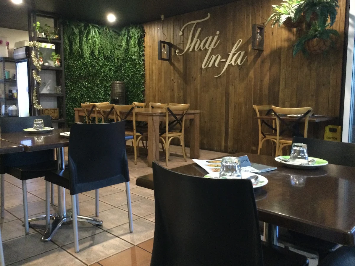 Vibe, Thai In-fa Cabarita Restaurant