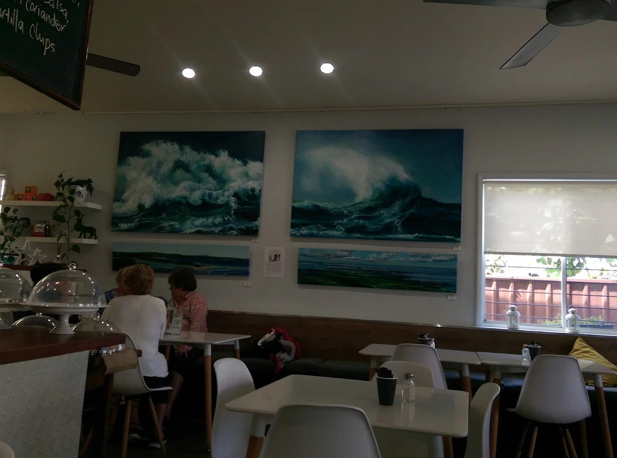 Vibe, Minnamurra General Store & Cafe