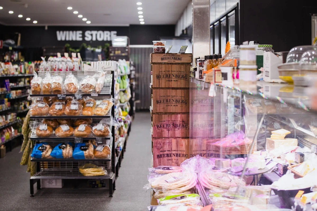 Vibe, Bolton Street Deli And Liquor