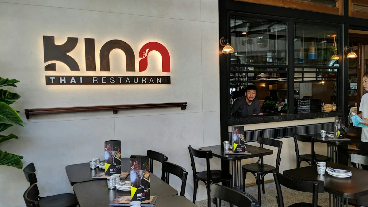Vibe, Kinn Thai Greenhills