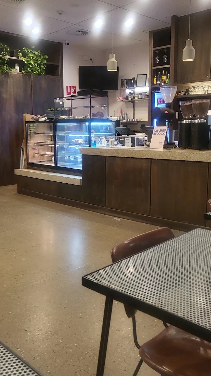 Vibe, Crew espresso bar