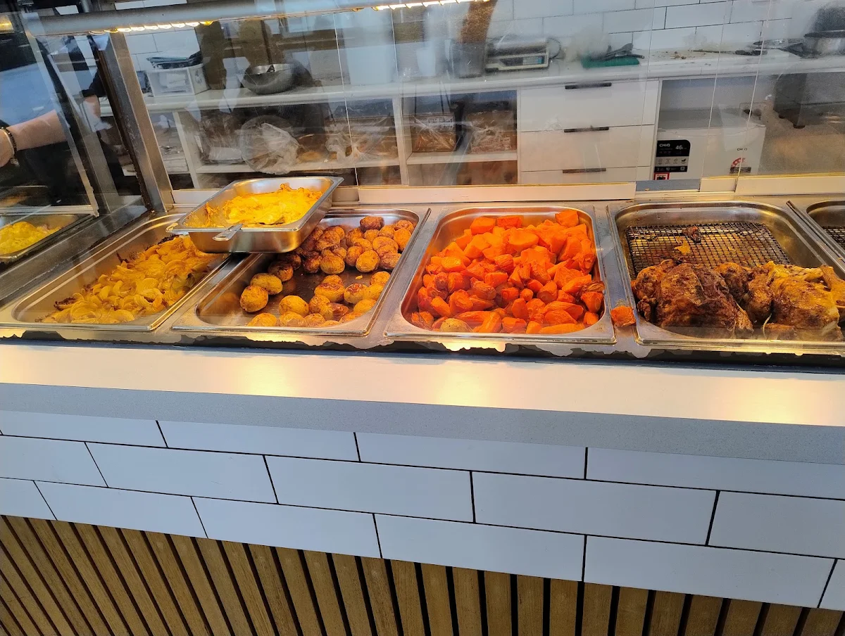 Vibe, Carpenter Carvery