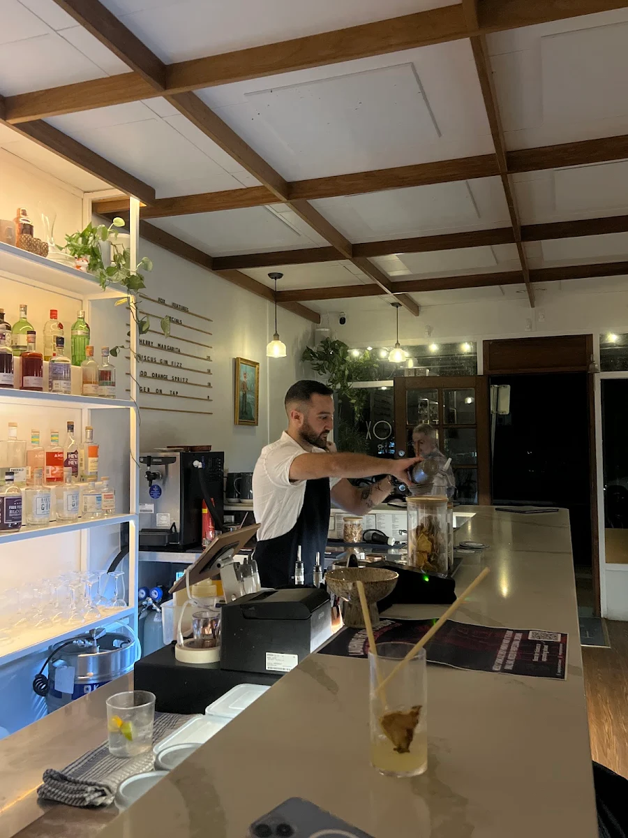 Vibe, The Fox Small Bar