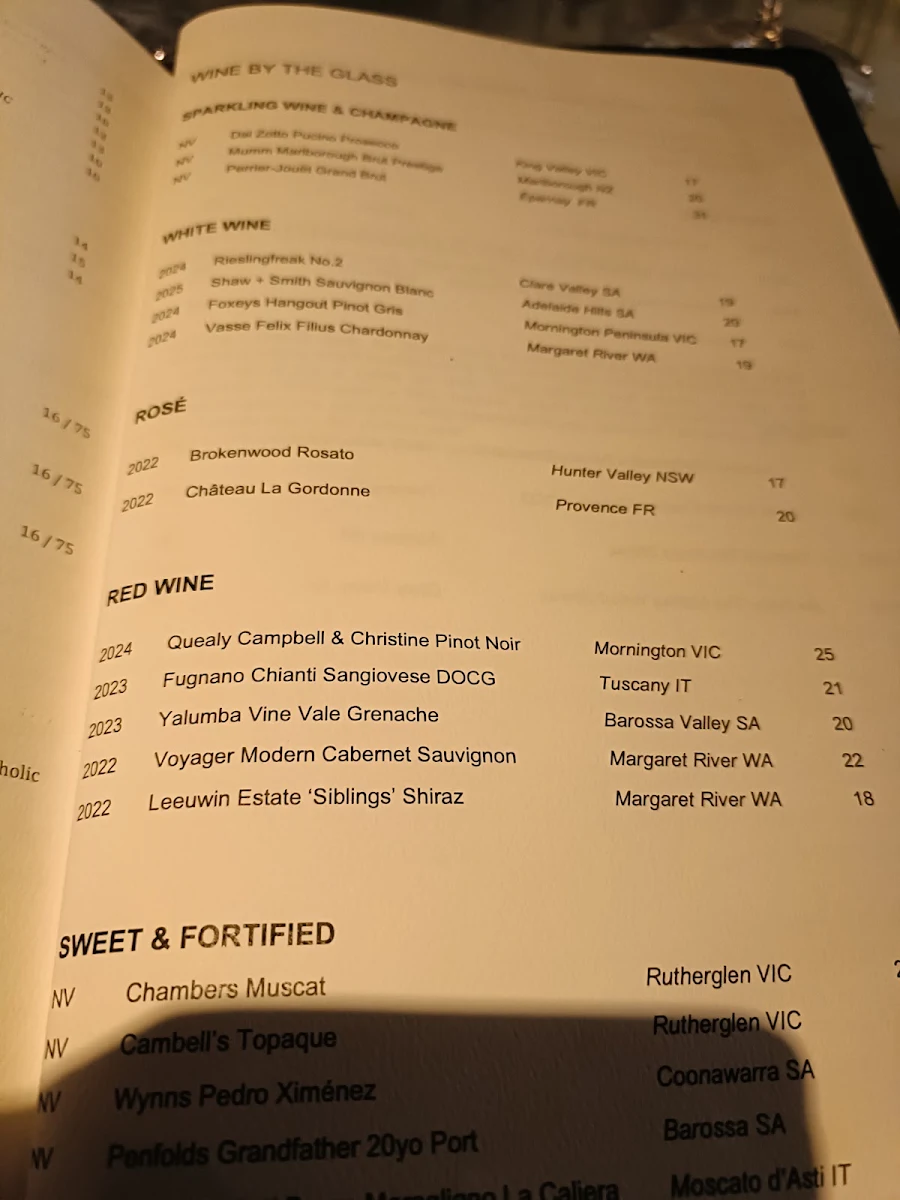 Menu, Pascale Bar & Grill