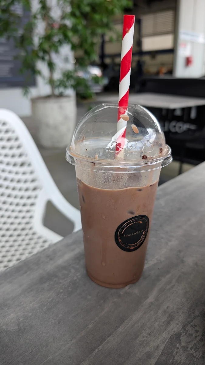 Food & drink, Lakes Coffee Co