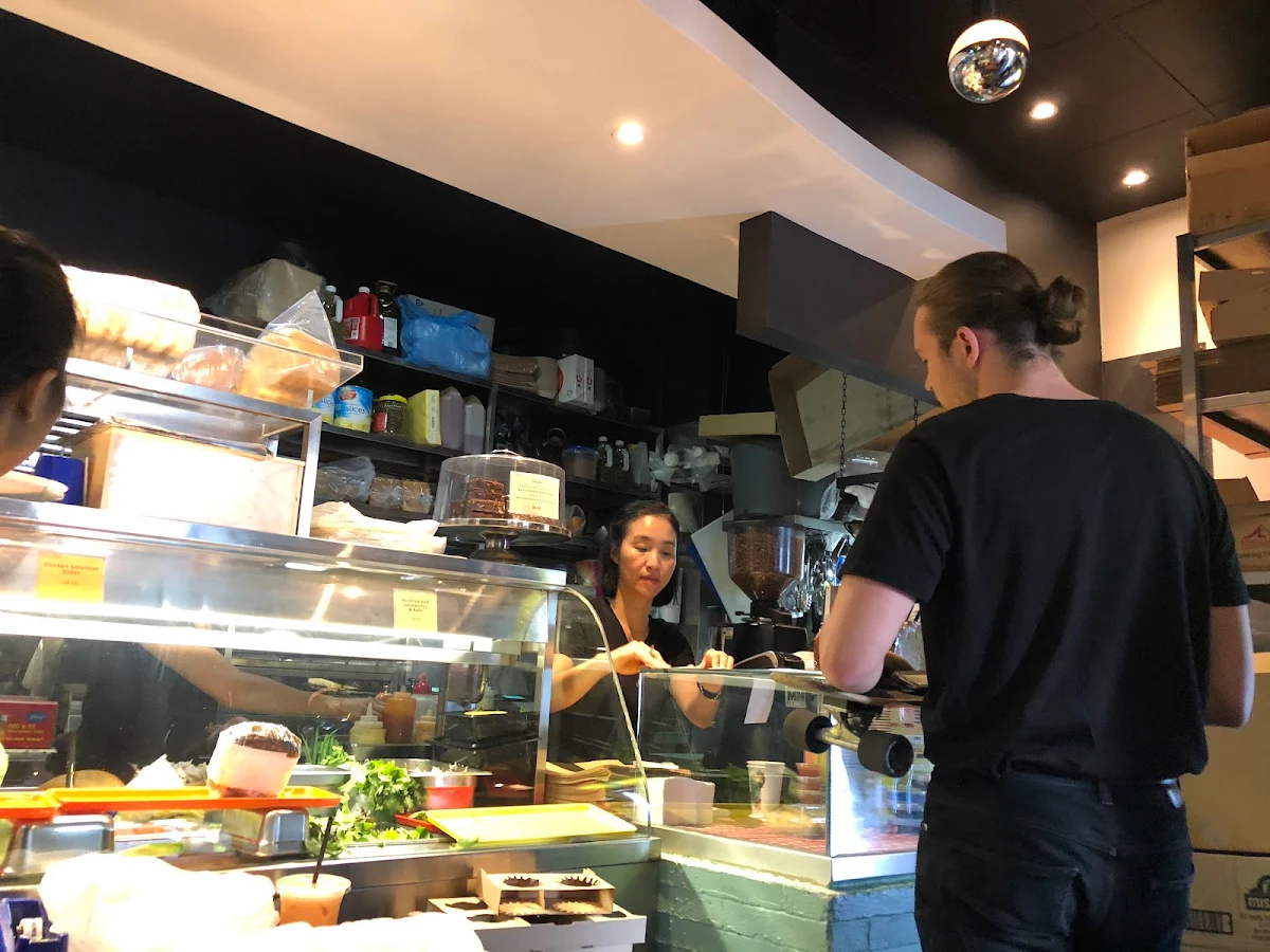 Vibe, City Edge Cafe