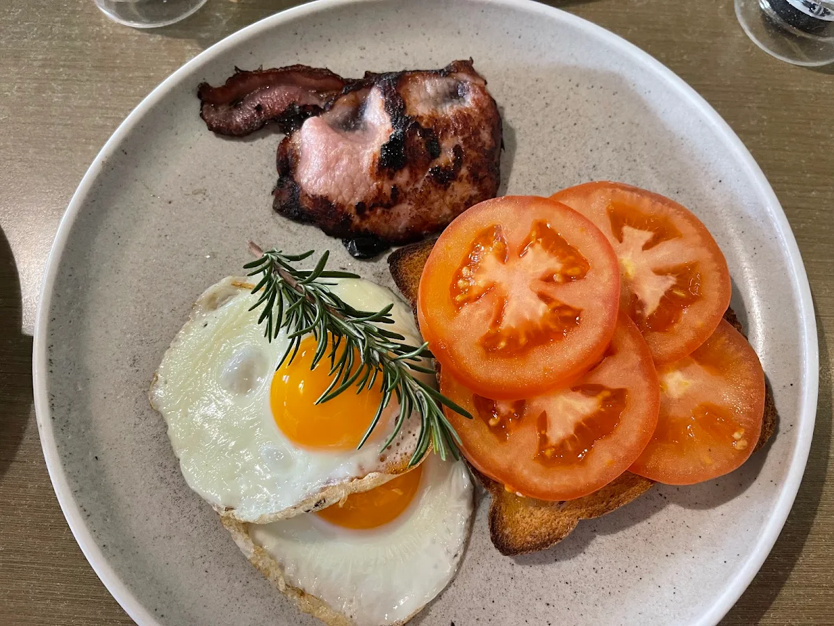 Food & drink, Agatha's