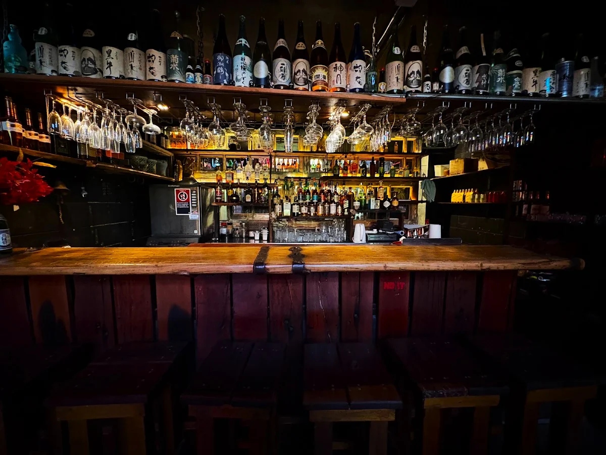 Vibe, Bar Hanami