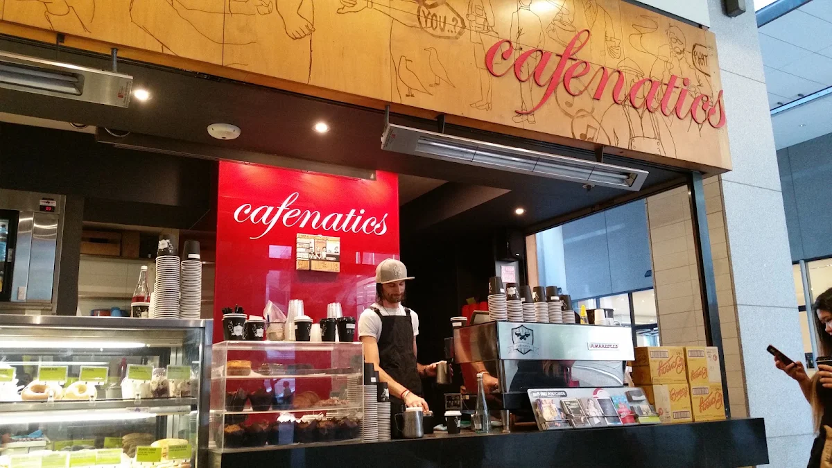 Vibe, Cafenatics