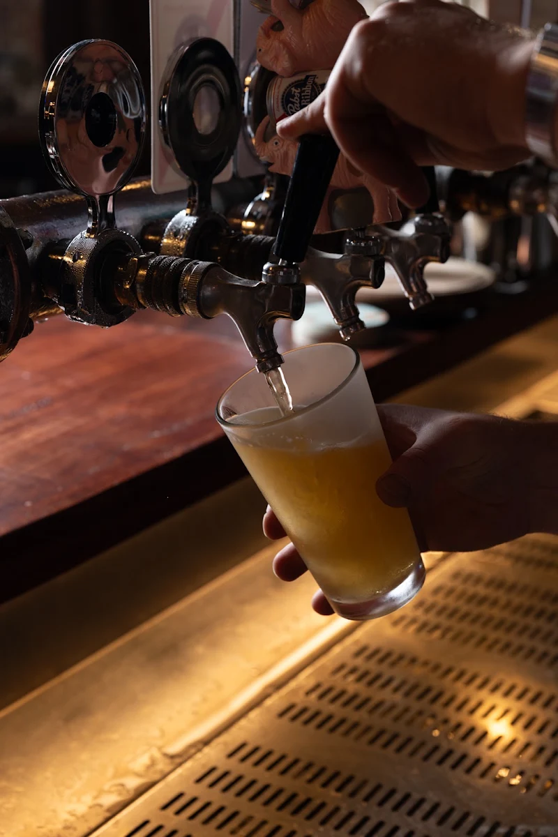 Food & drink, Rattlers Saloon