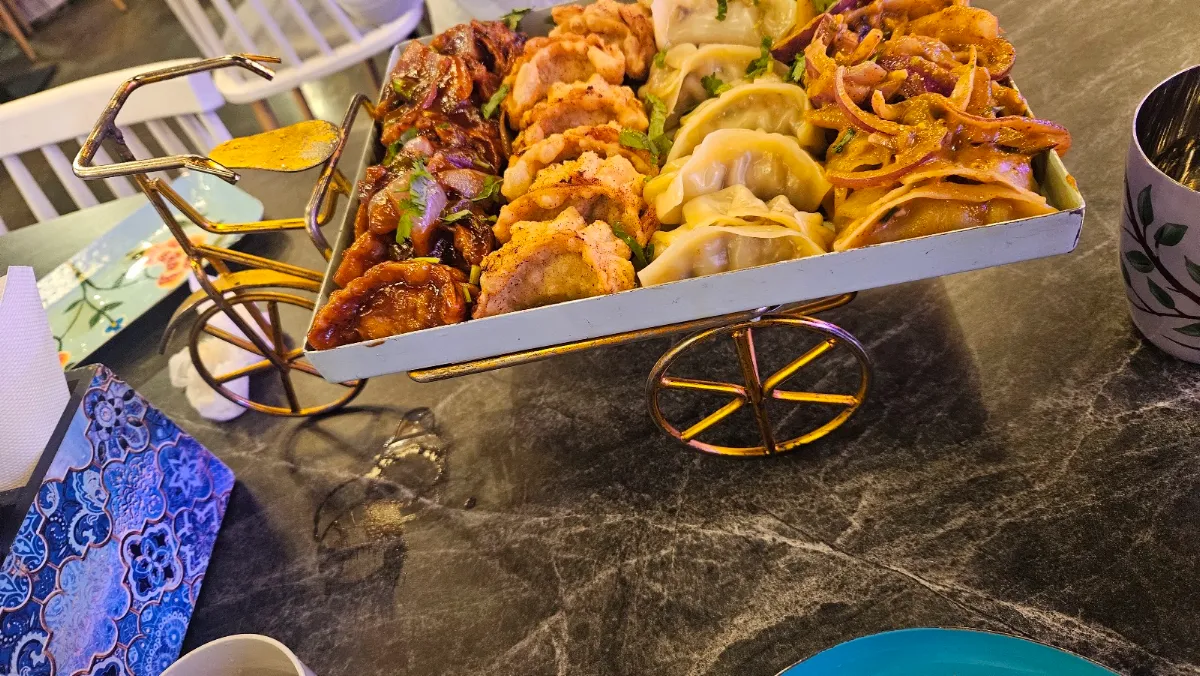 Food & drink, Tapari Momo
