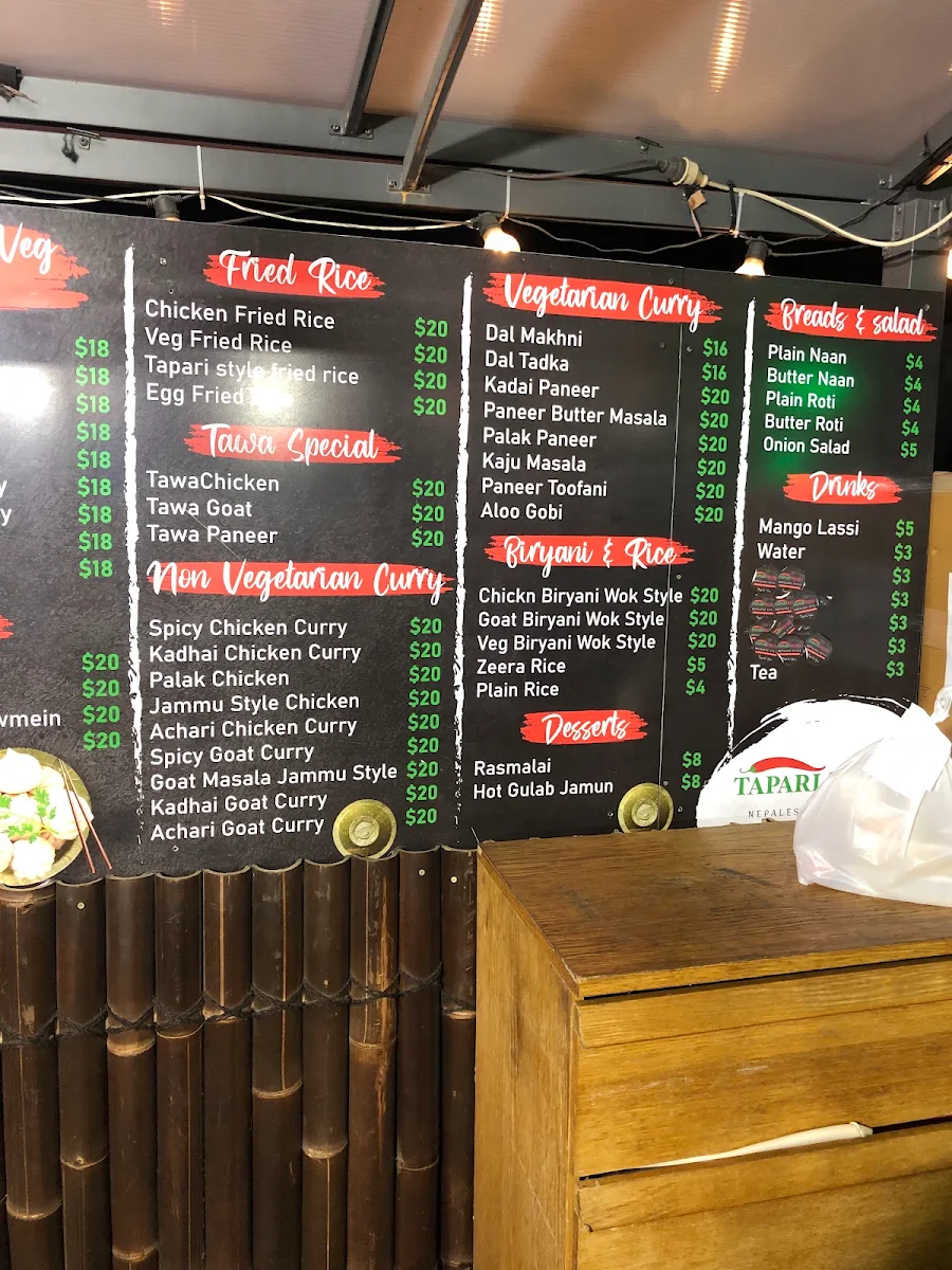 Menu, Tapari Momo