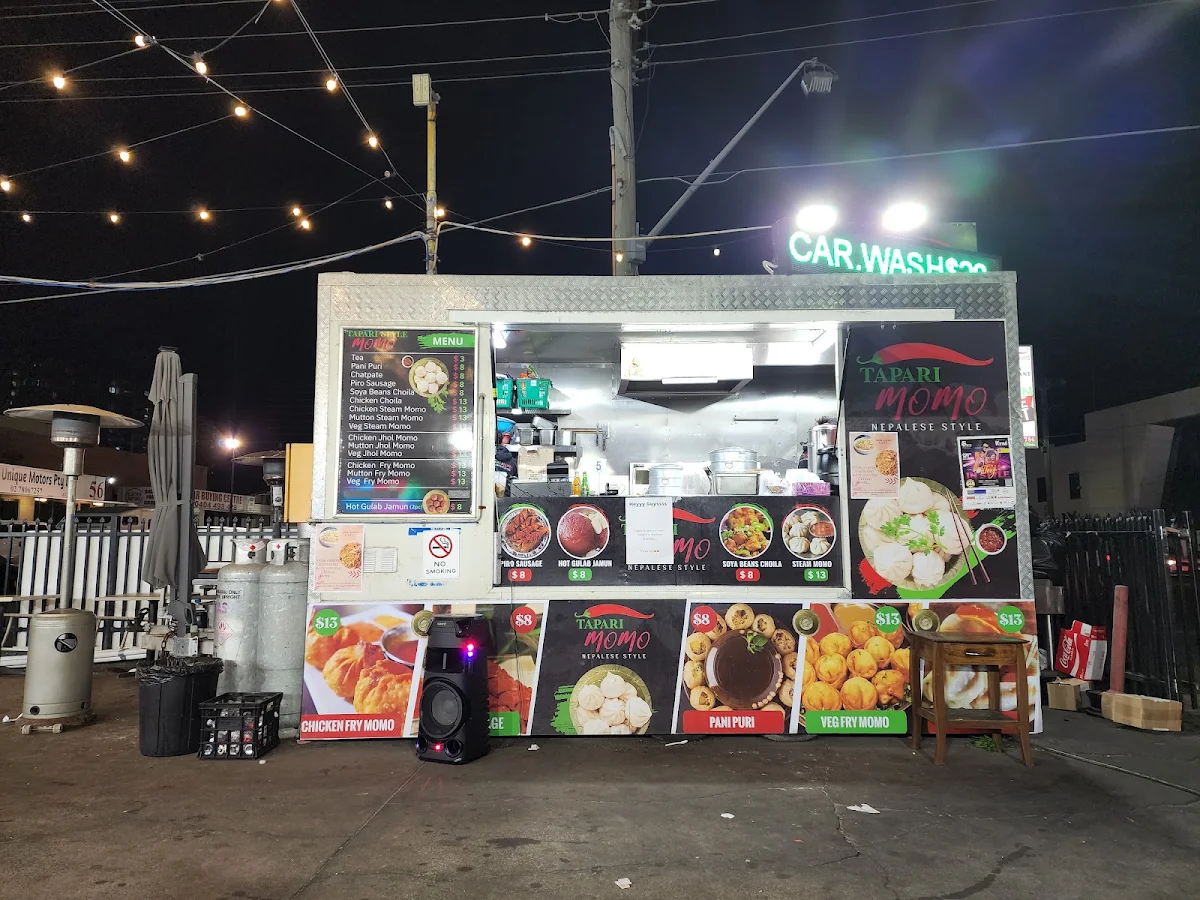 Menu, Tapari Momo
