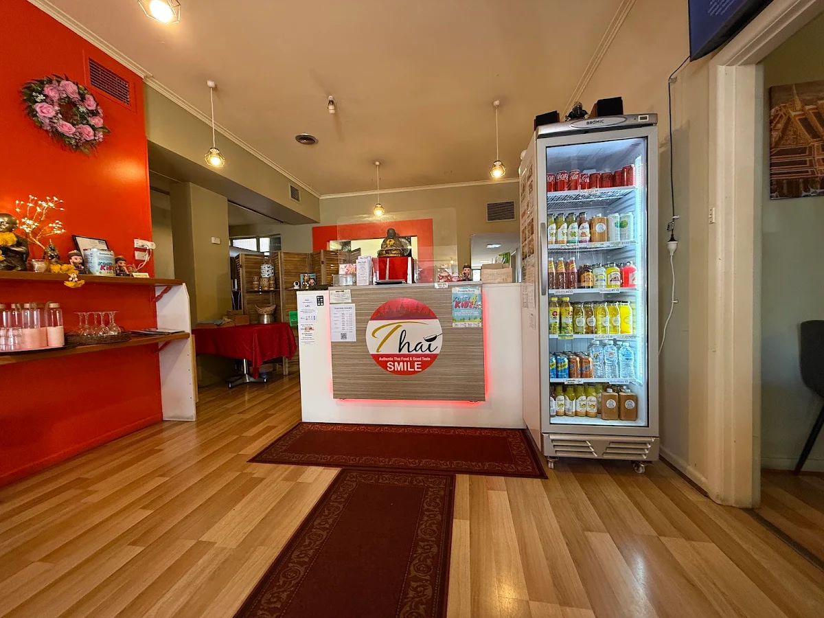 Vibe, Thai Smile Burnie