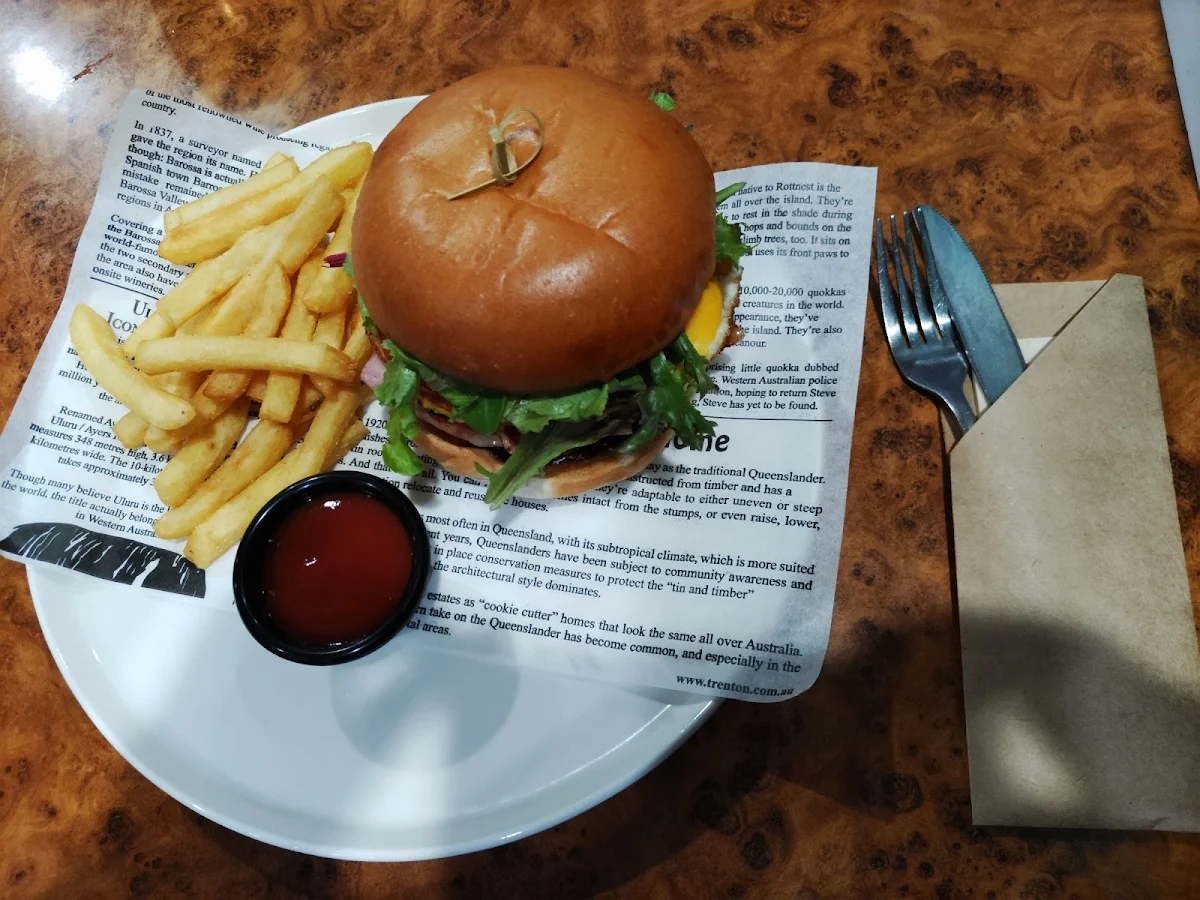 Food & drink, Central Park Tavern