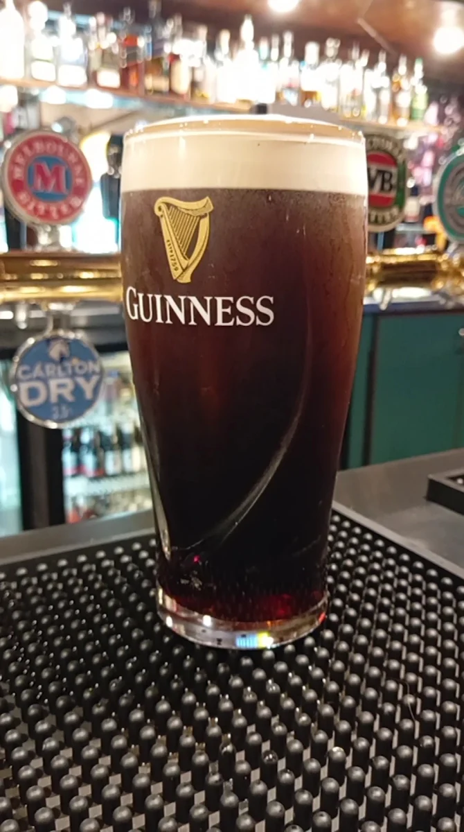 Food & drink, Dicey Riley's Hotel