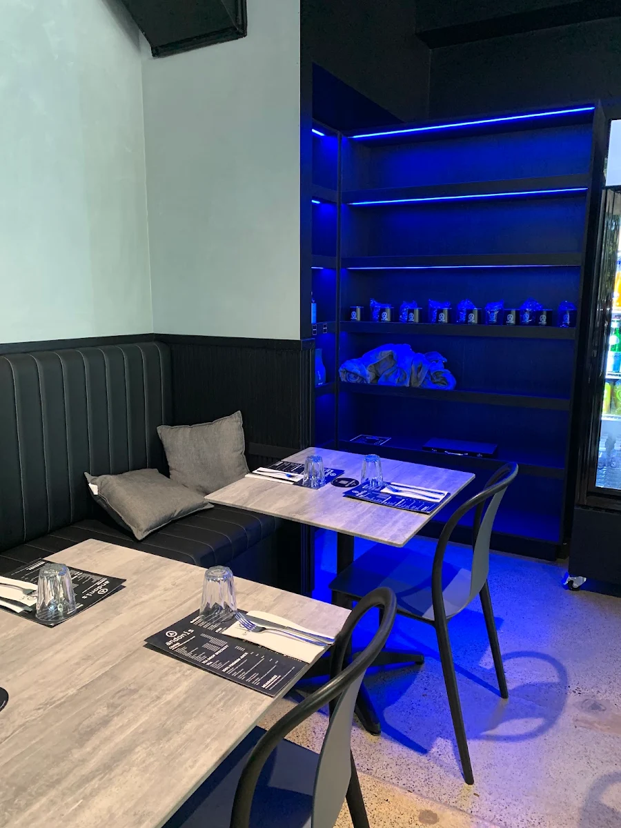 Vibe, Andonis Cafe & Bar, Mount Gravatt (Logan Rd)