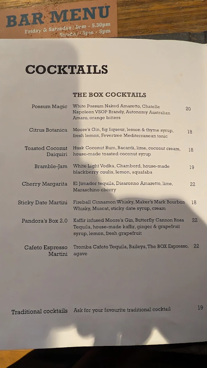 Menu, The BOX on the Water