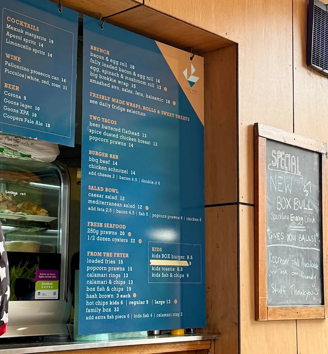 Menu, The BOX on the Water
