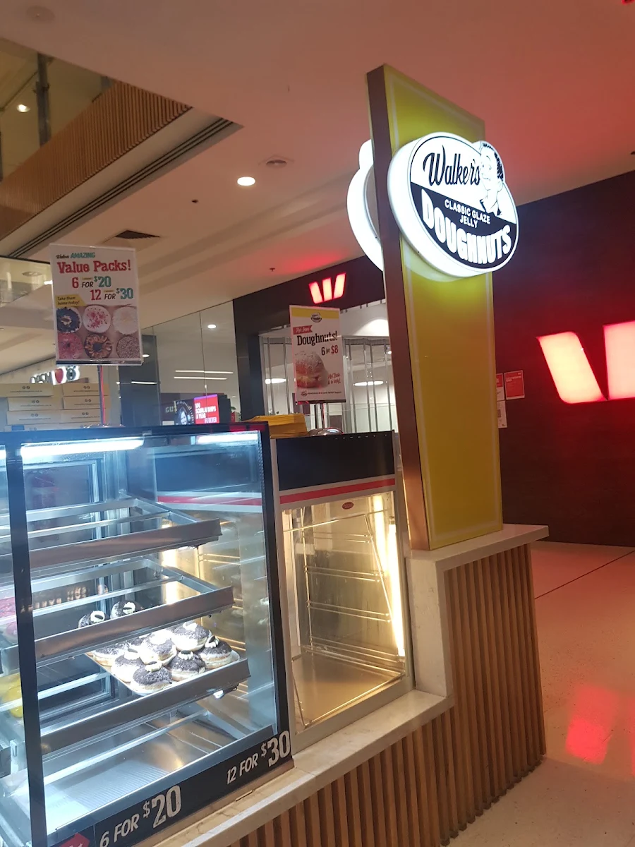 Vibe, Walker's Doughnuts Southland
