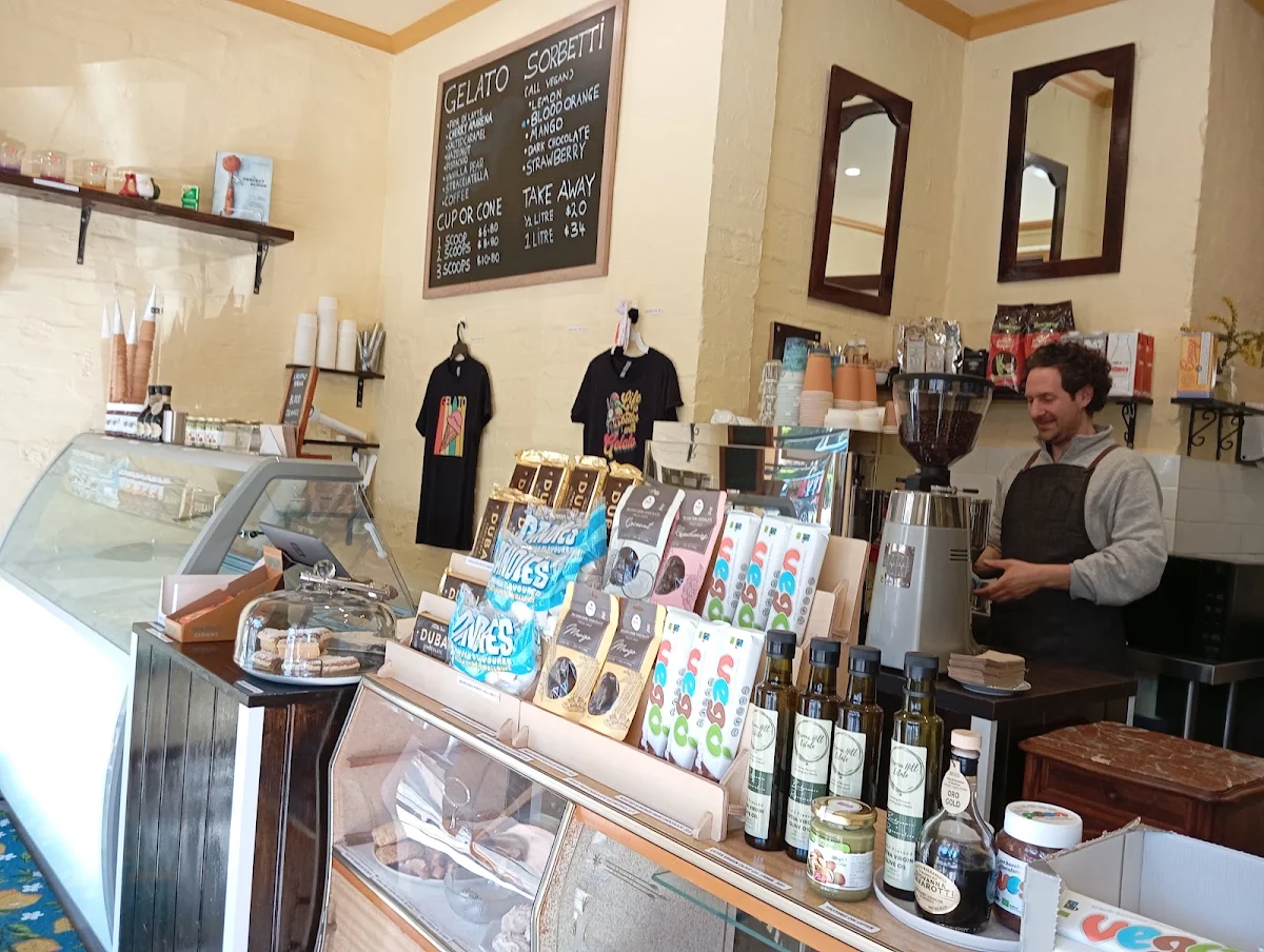 Vibe, GELATERIA E CAFFE' TOORAK