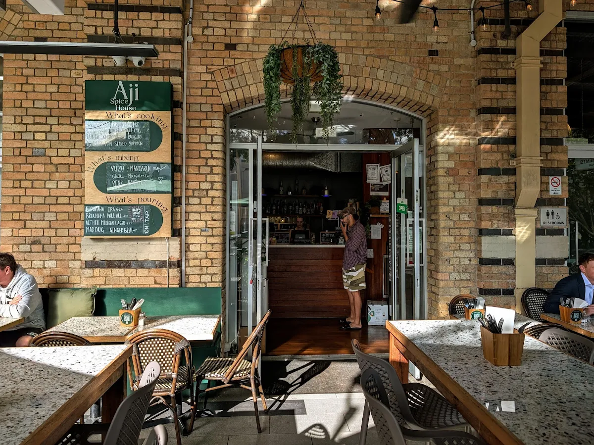 Vibe, Aji Spice House