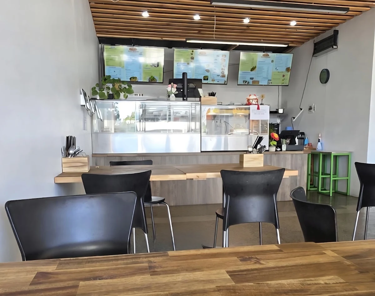 Vibe, Taste Banh Mi - MT Barker