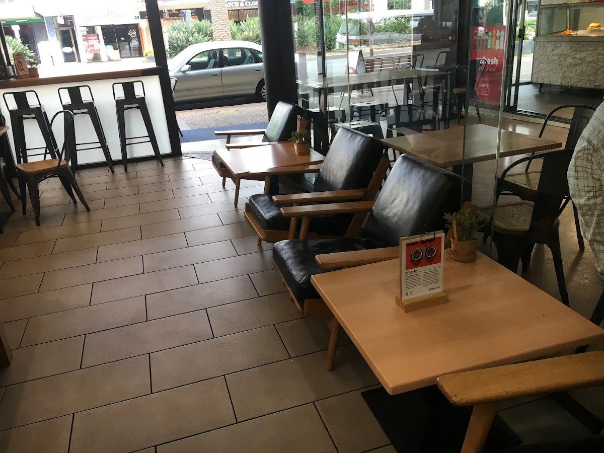 Vibe, Gloria Jean's Port Macquarie (The Ritz)