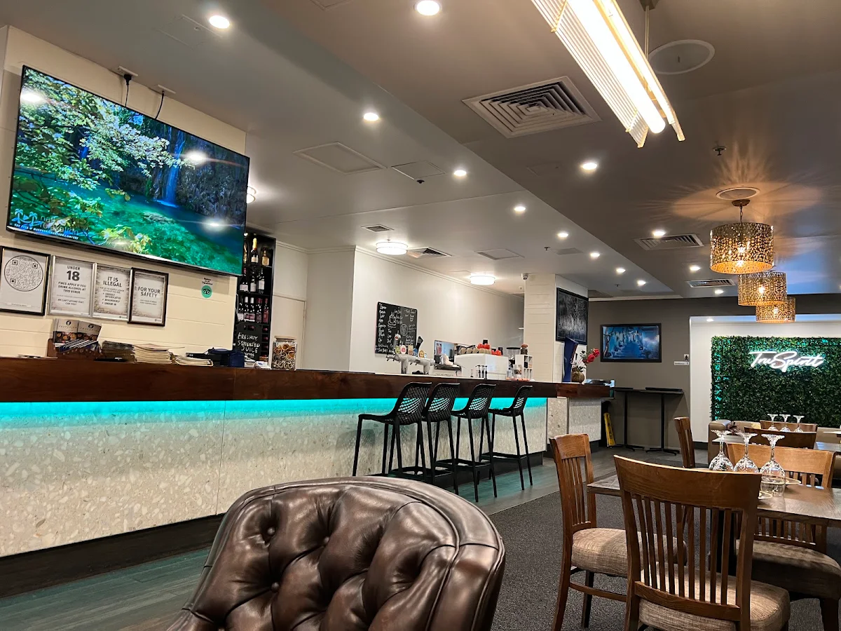 Vibe, TruFusion Indian Bar & Grill