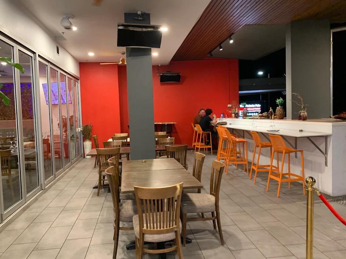 Vibe, TruFusion Indian Bar & Grill