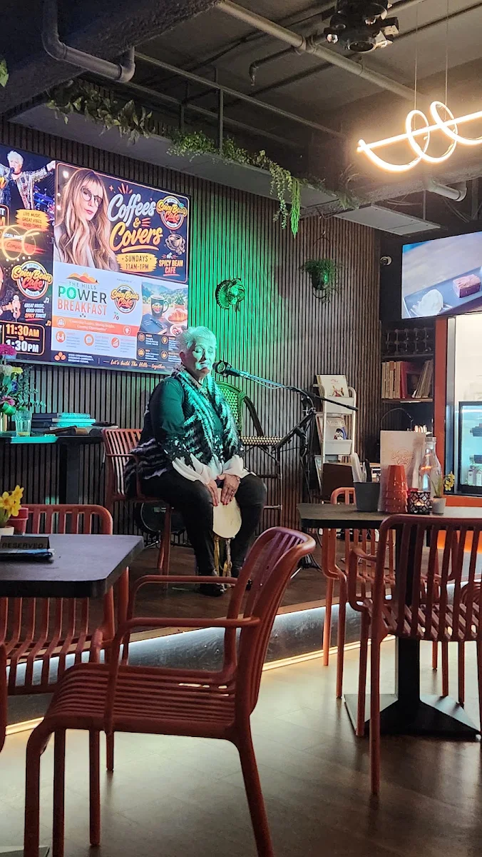 Vibe, Spicy Bean Cafe