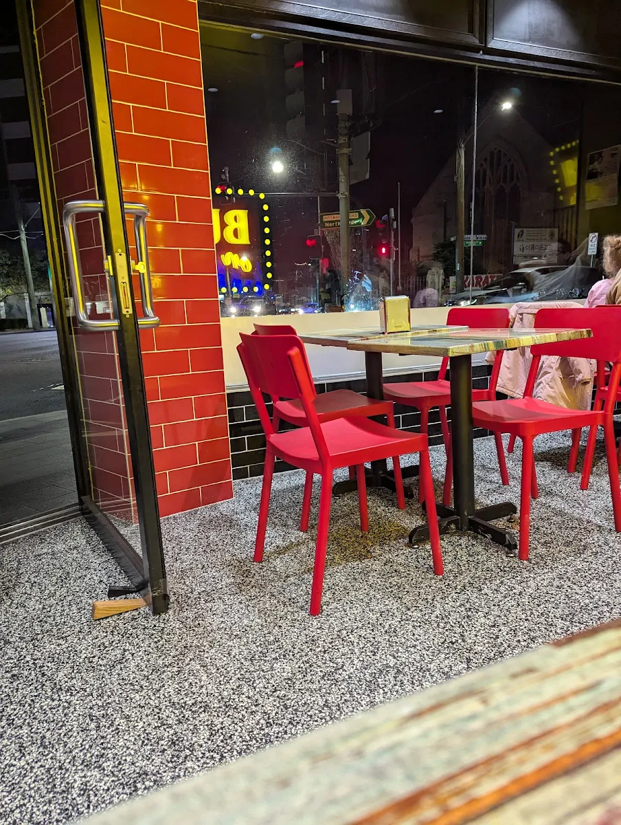 Vibe, Burgers On Broadway Gladesville