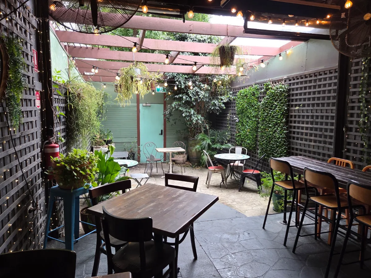 Vibe, Mestizo Bar and Latin Cuisine