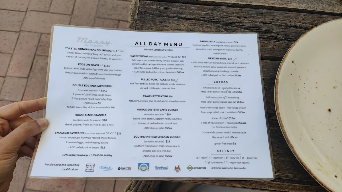 Menu, Mossy On Gardens