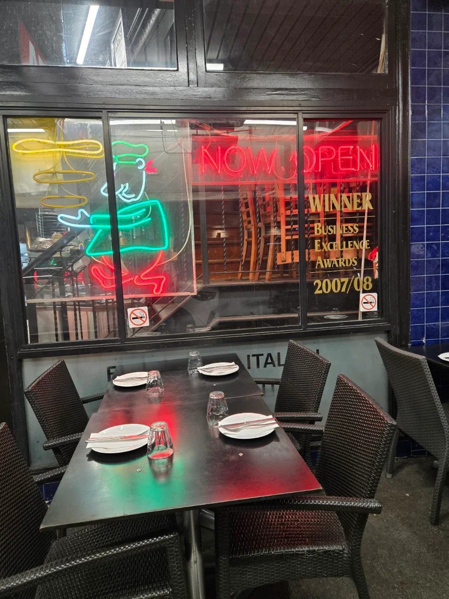Vibe, Big John's Italian Seafood Restaurant