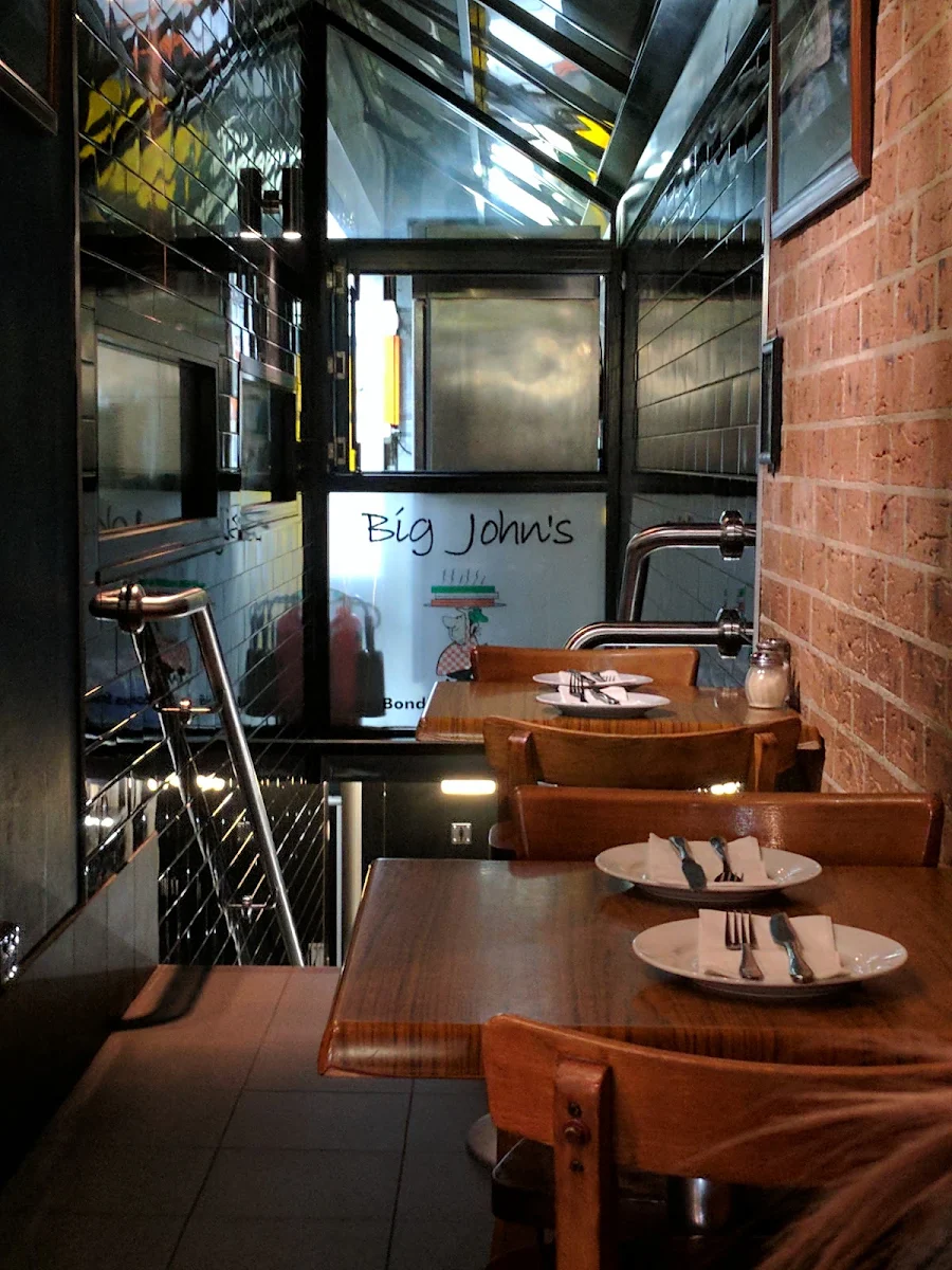 Vibe, Big John's Italian Seafood Restaurant
