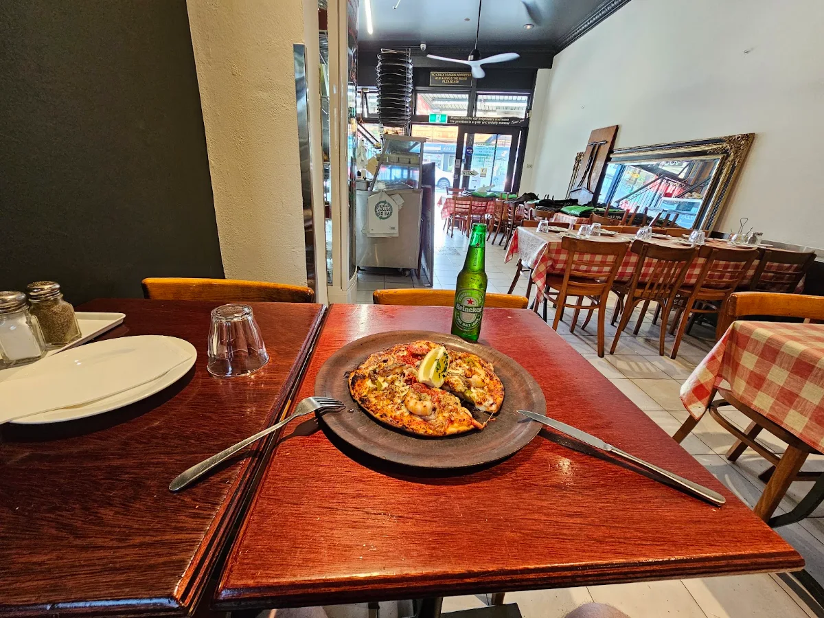 Vibe, Big John's Italian Seafood Restaurant