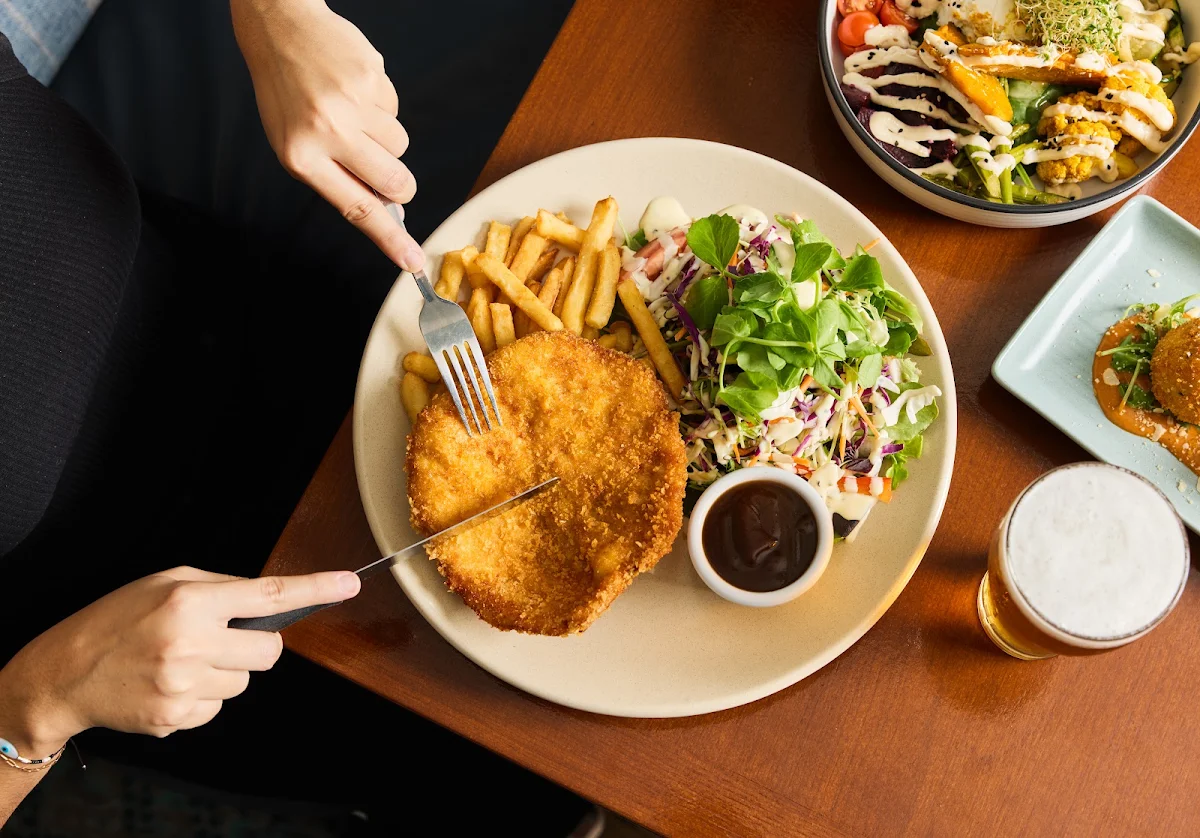 Food & drink, Toormina Hotel