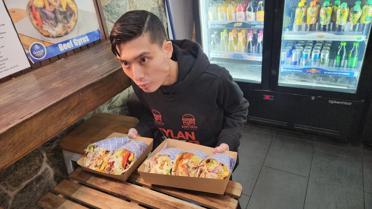 Vibe, Little Greece Gyros & Souvlaki Bar