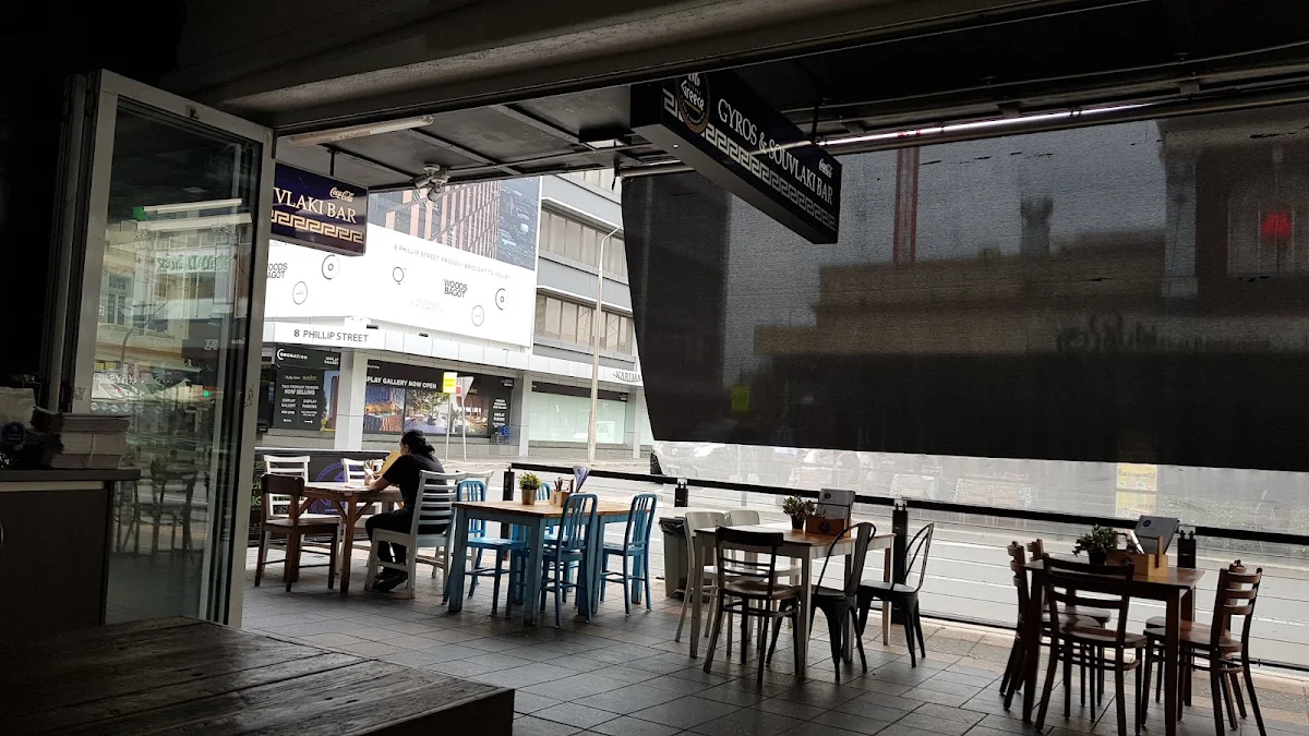 Vibe, Little Greece Gyros & Souvlaki Bar
