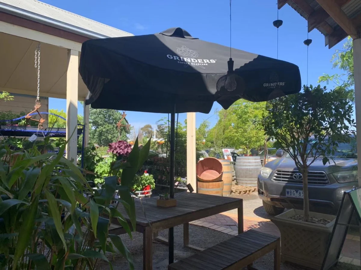Vibe, Cafe Coffea
