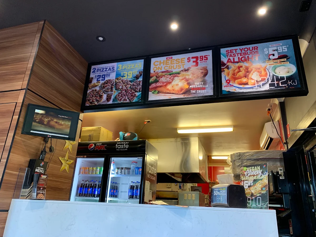Menu, Domino's Pizza Medowie