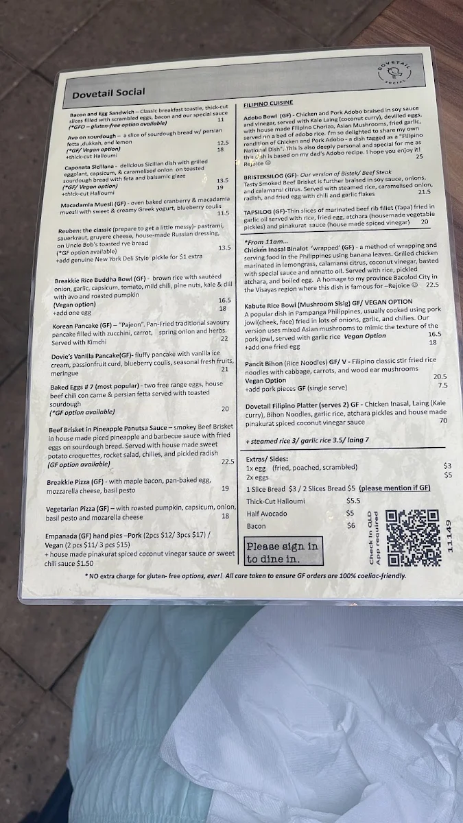 Menu, Dovetail Social
