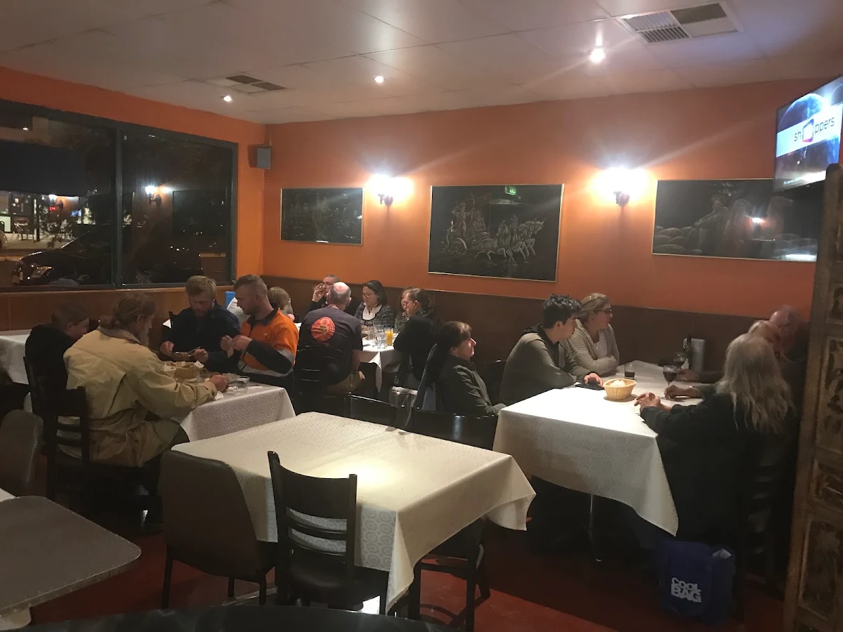 Vibe, Chola Indian Restaurant camden