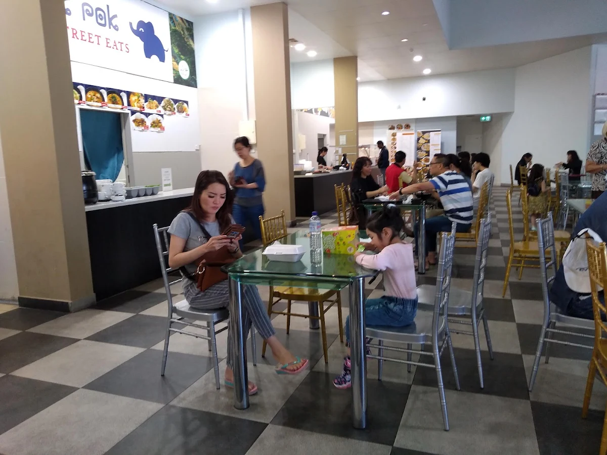 Vibe, Chicken Rice Corner (Market City)