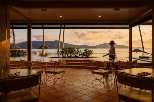 Vibe, Beach Club Restaurant