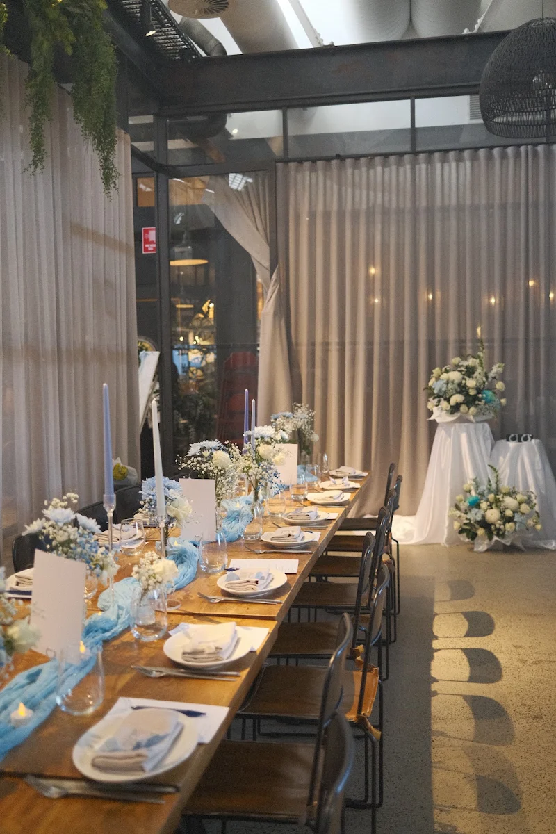 Vibe, Al Aseel Restaurant Liverpool (The Paper Mill)