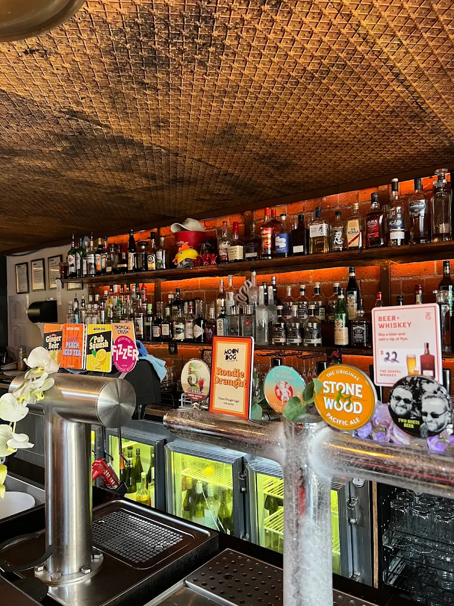 Vibe, Wheat, Wine & Whisky