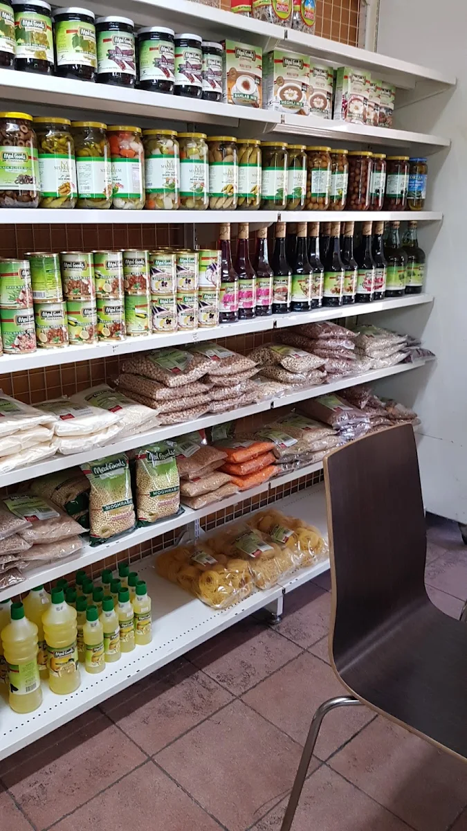 Vibe, Samalara Lebanese Bakery